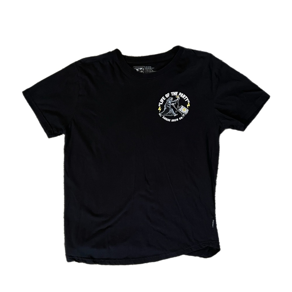 Graphic tee